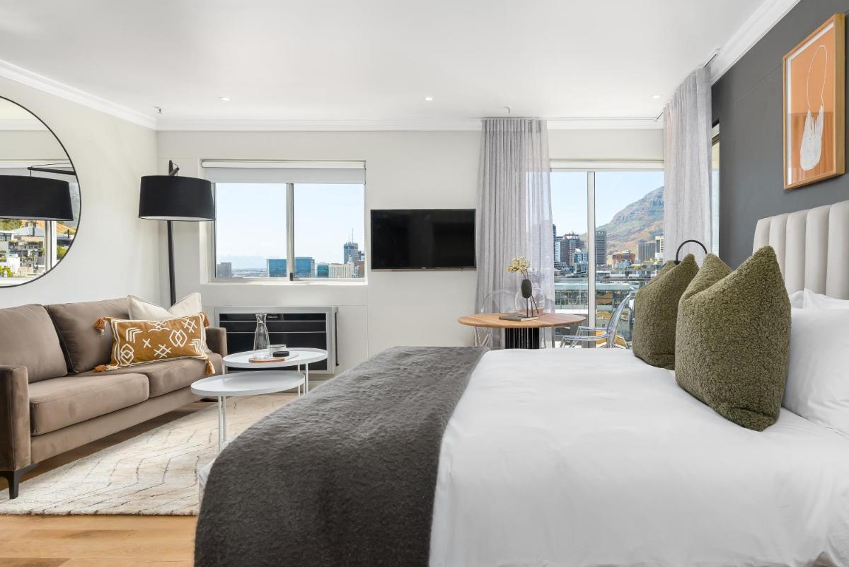 Point Break Luxury Apartments - Housity
