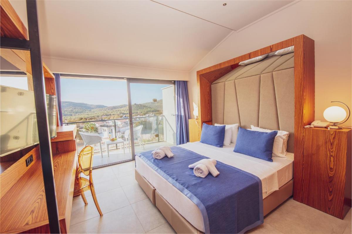 Orka World Hotel & Aquapark - Oludeniz