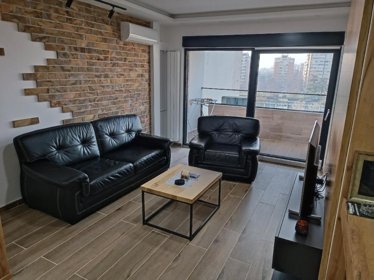 Serbian home - 44, Gandijeva 184 - Housity