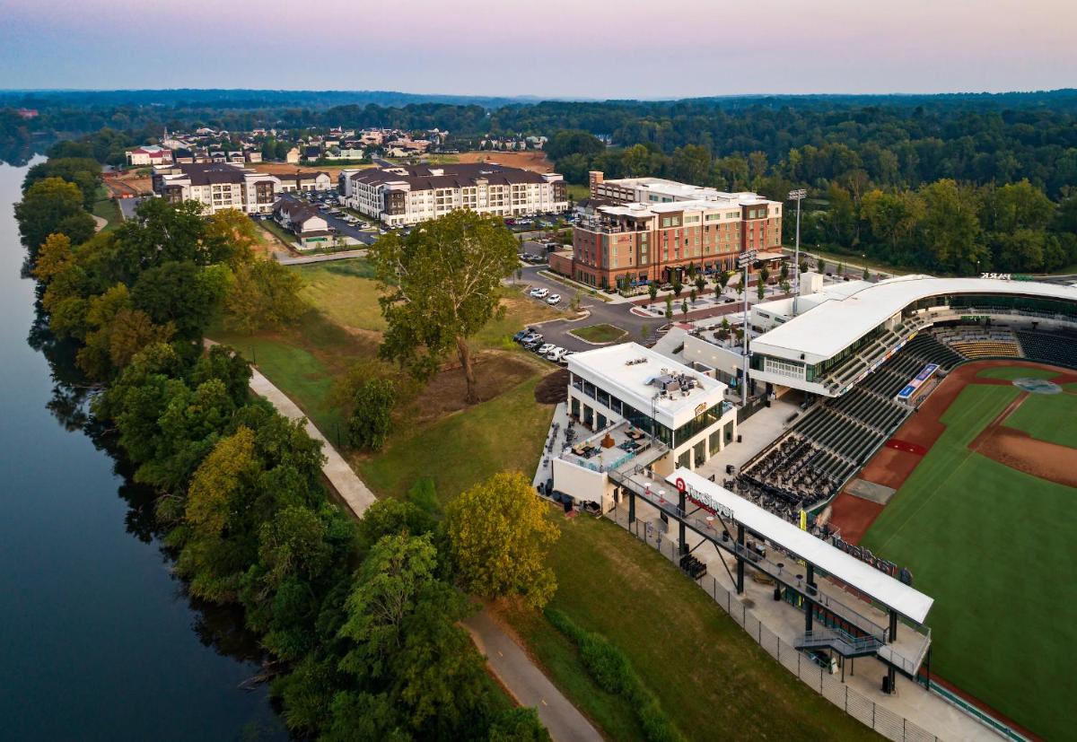 Suitetrails - Crowne Plaza - North Augusta, an IHG Hotel
