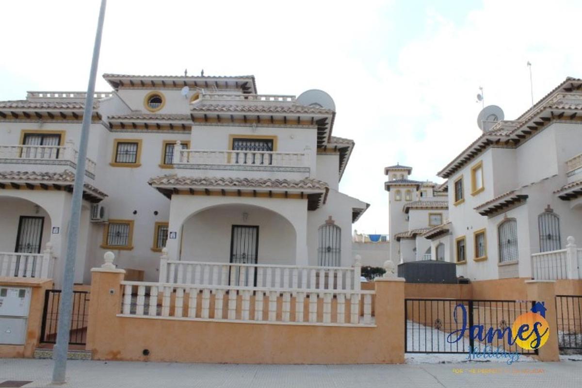 Luxury Quad House Playa Golf R6 with Com Pool P241 - Housity