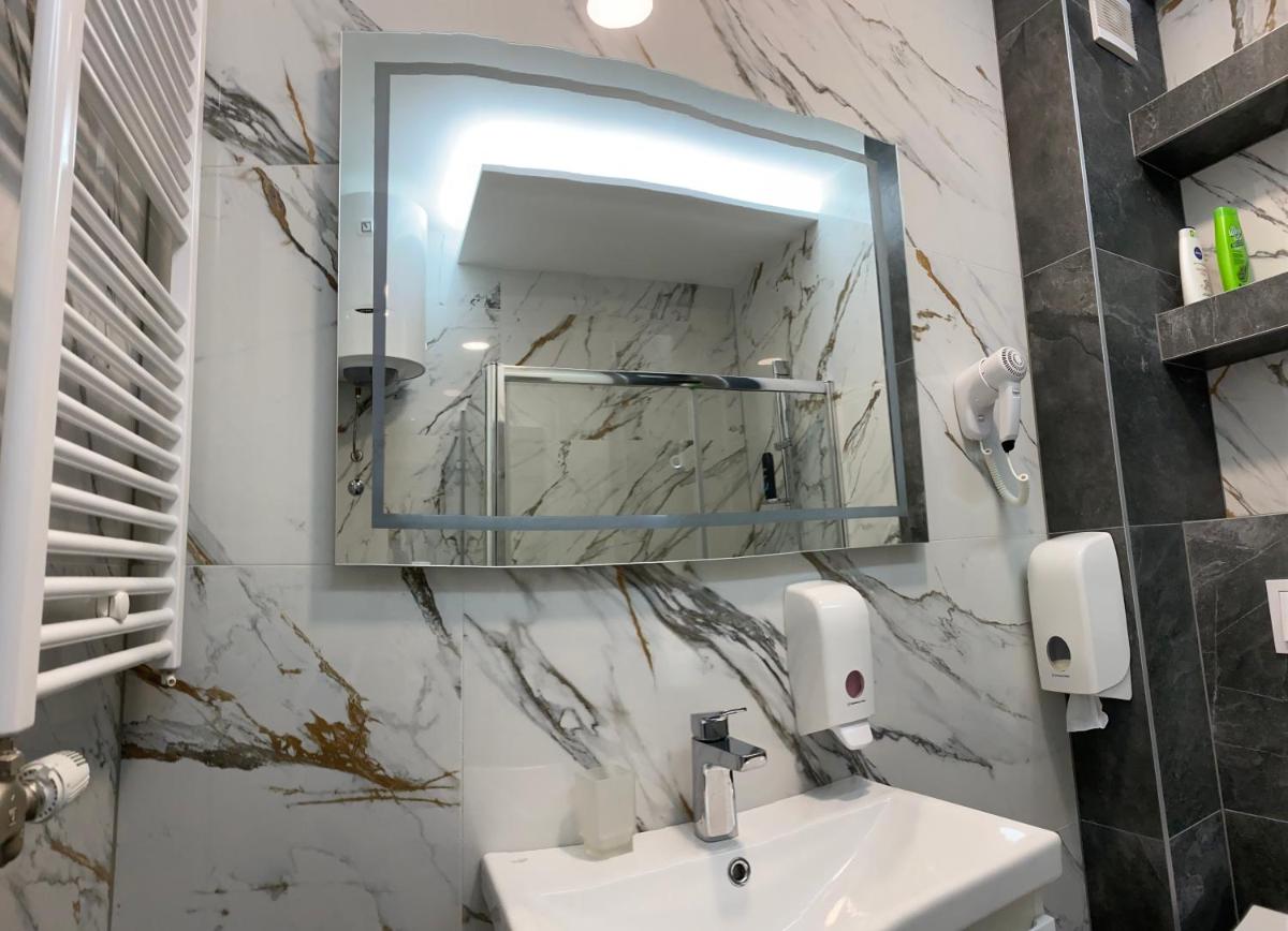 Apartment Ste-Mi 1 - Housity