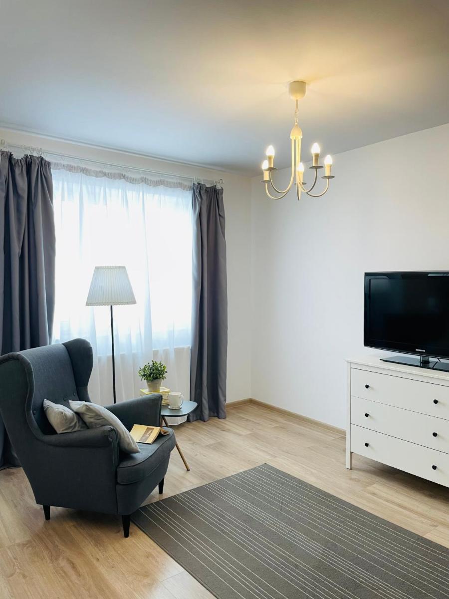 Suitetrails - White Apartment Brasov