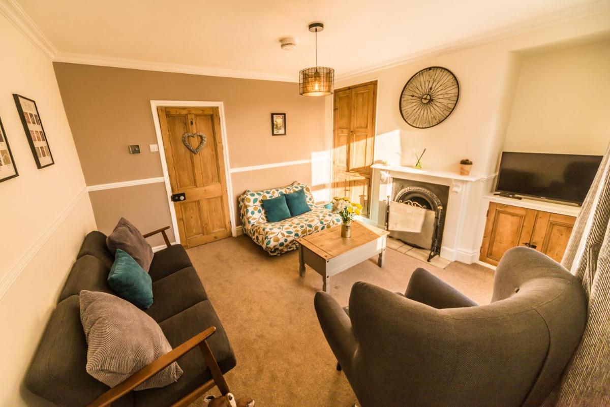 Finest Retreats - Tring-on-Tor - Housity