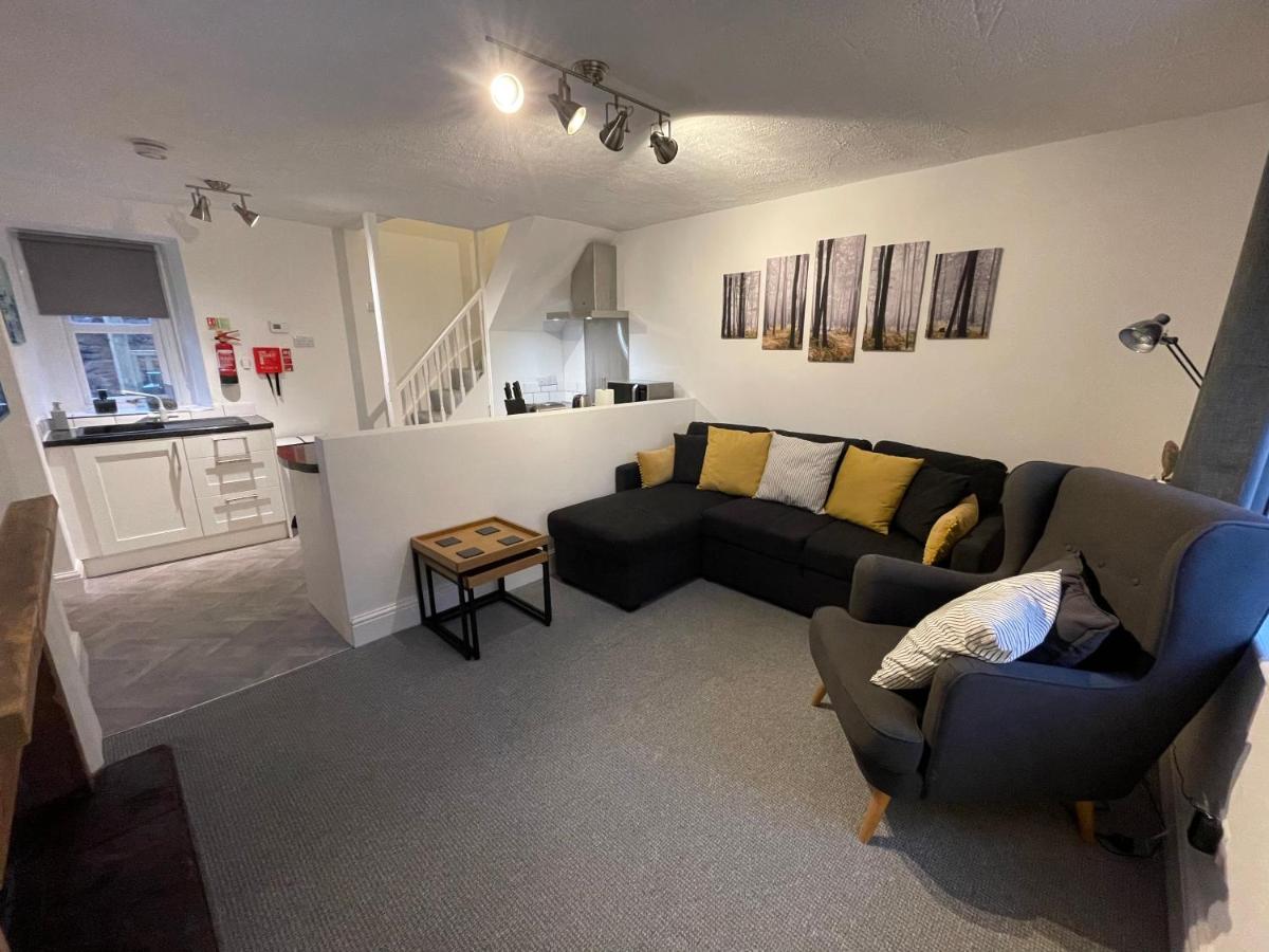 Rose Cottage - Housity