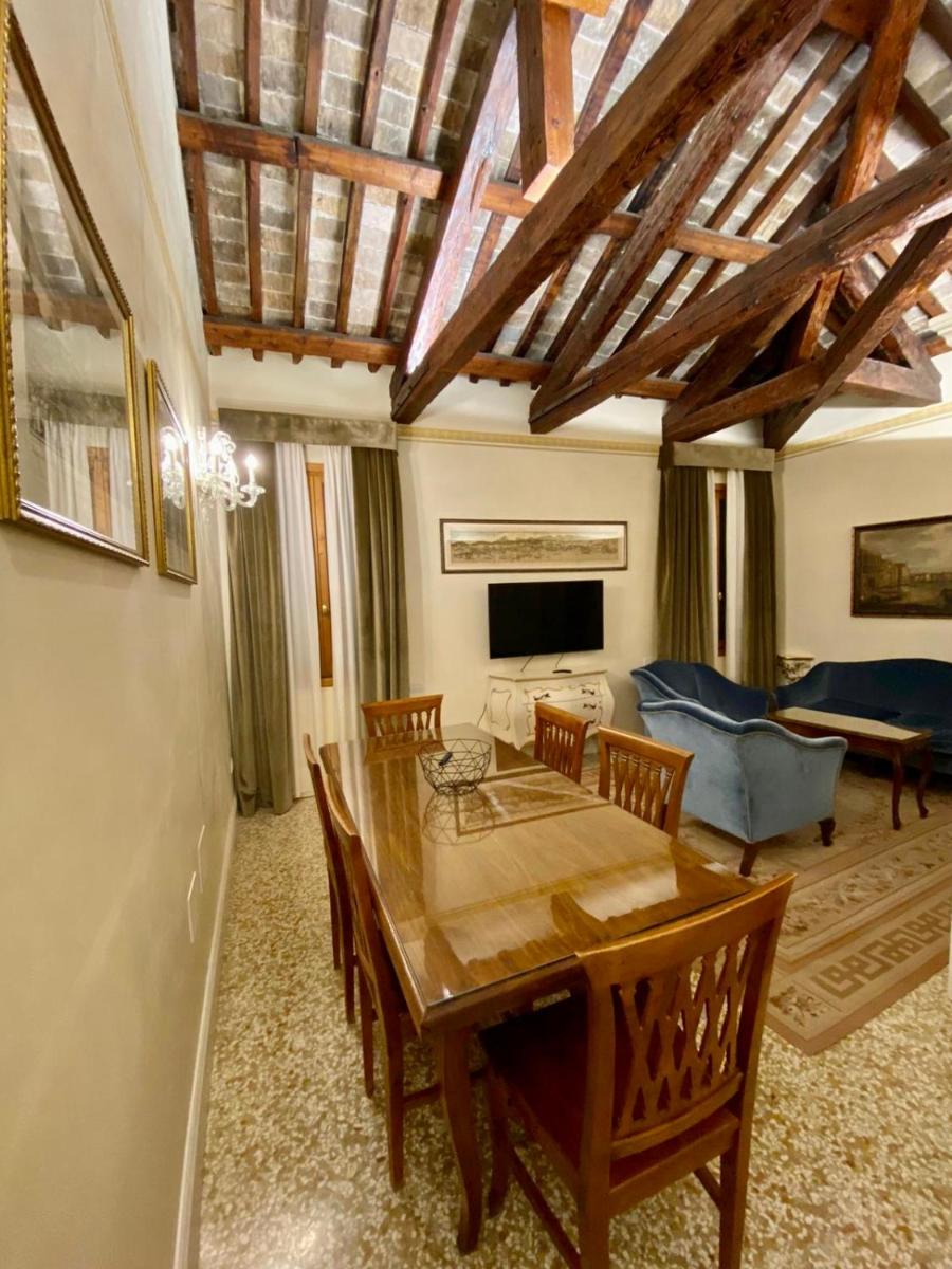 San Gregorio Venice Apartments - Housity