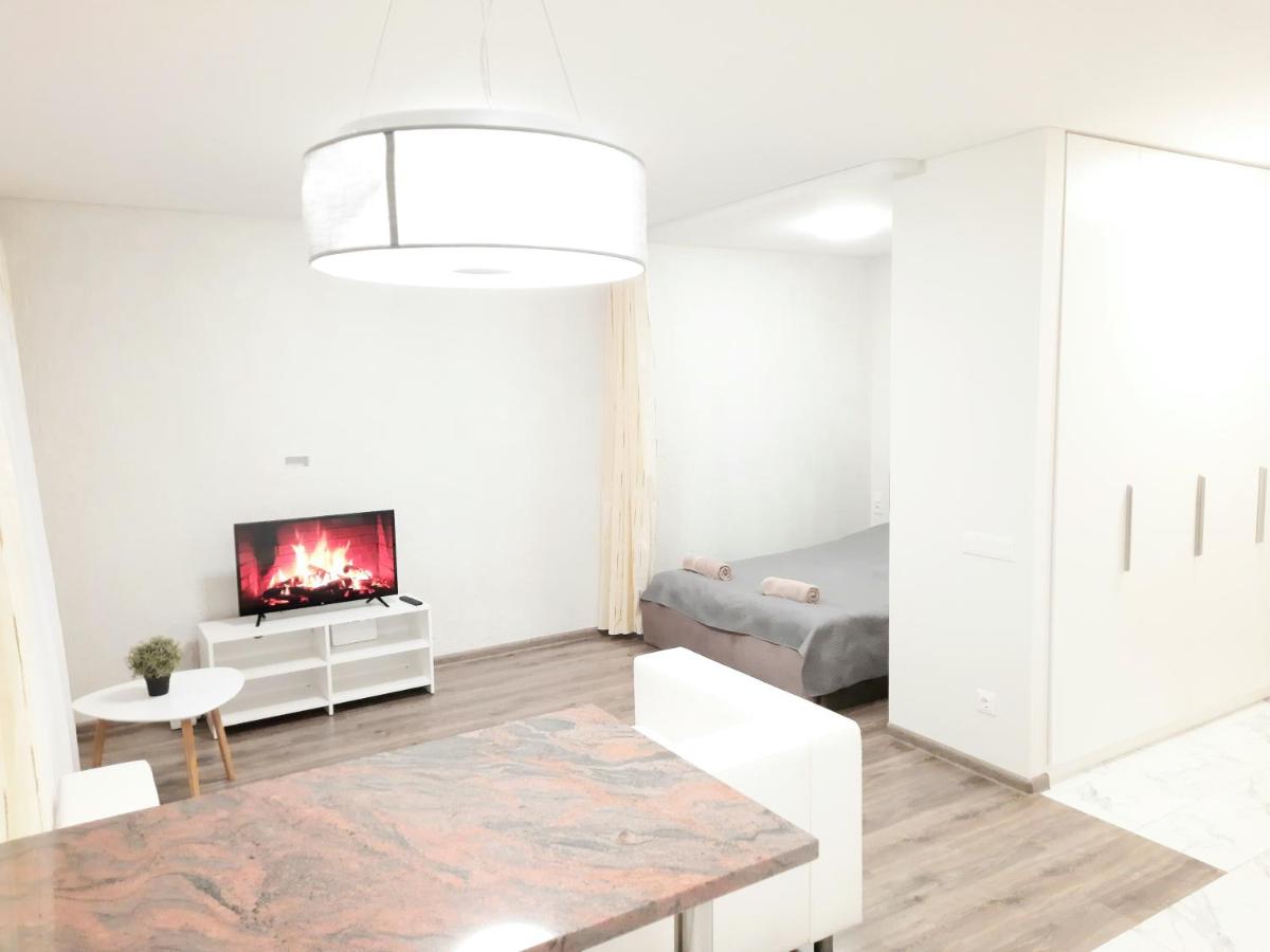 M&M Apartment I SELF CHECK-IN - Housity