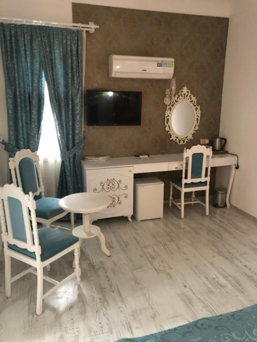 Urcu Hotel - Housity