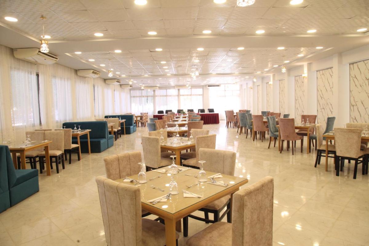 Suitetrails - Jewel Assiut Hotel