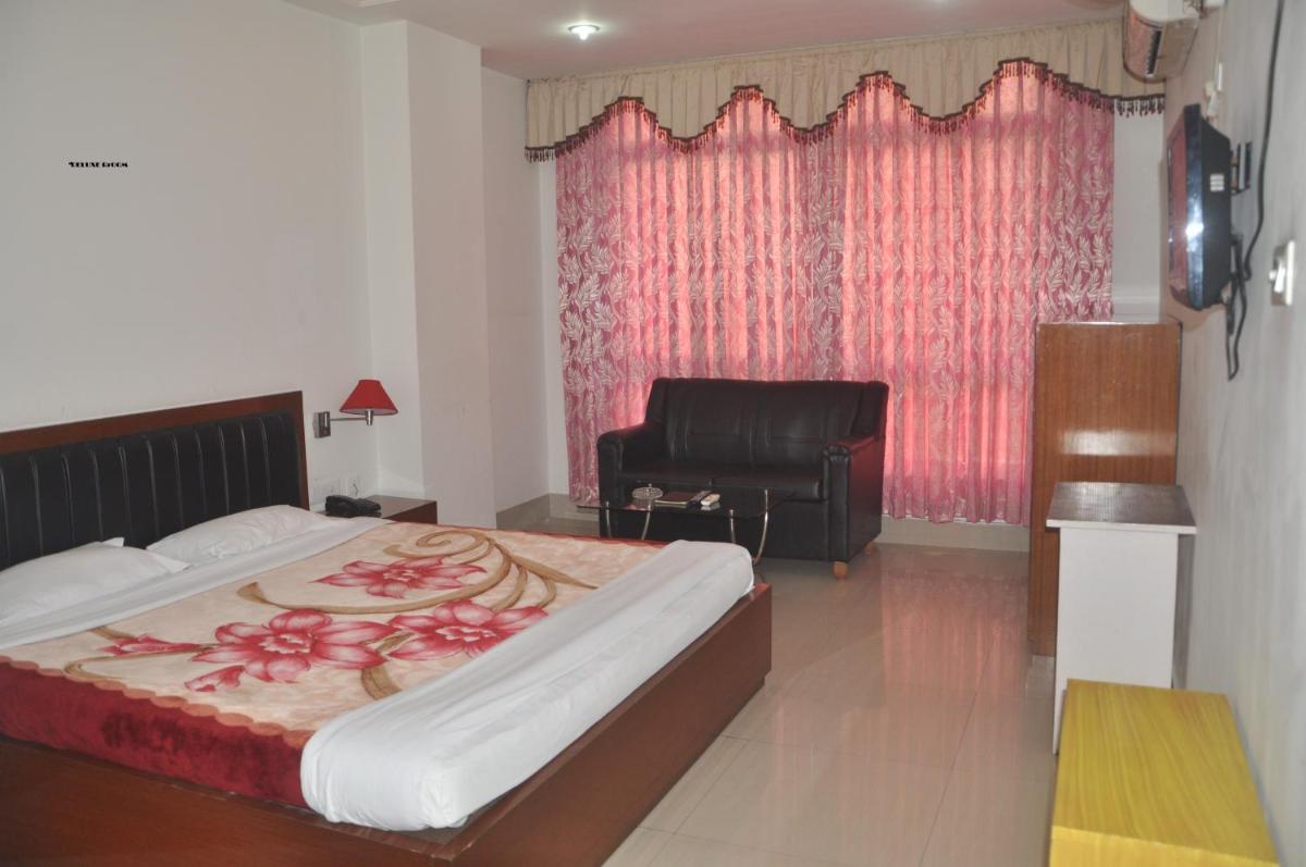 Hotel Dooars Mountain - Housity