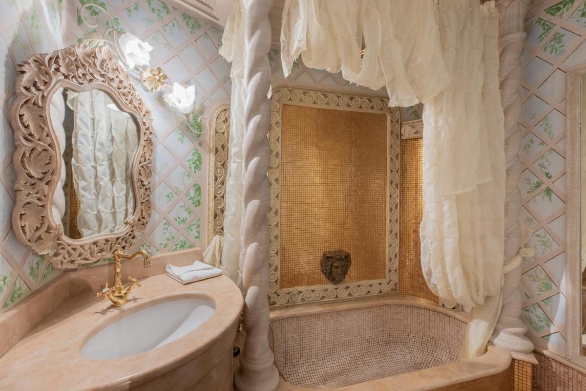 iFlat Historical Apartment near Campo de Fiori - Housity