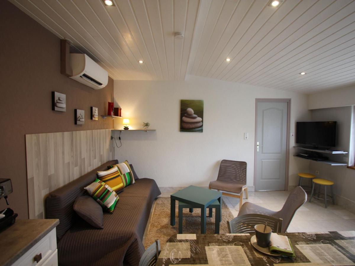 Gîte à Wisembach avec Terrasse, Parking Privatif, et À Proximité d'Alsace et Stations de Ski - FR-1-589-275 - Housity