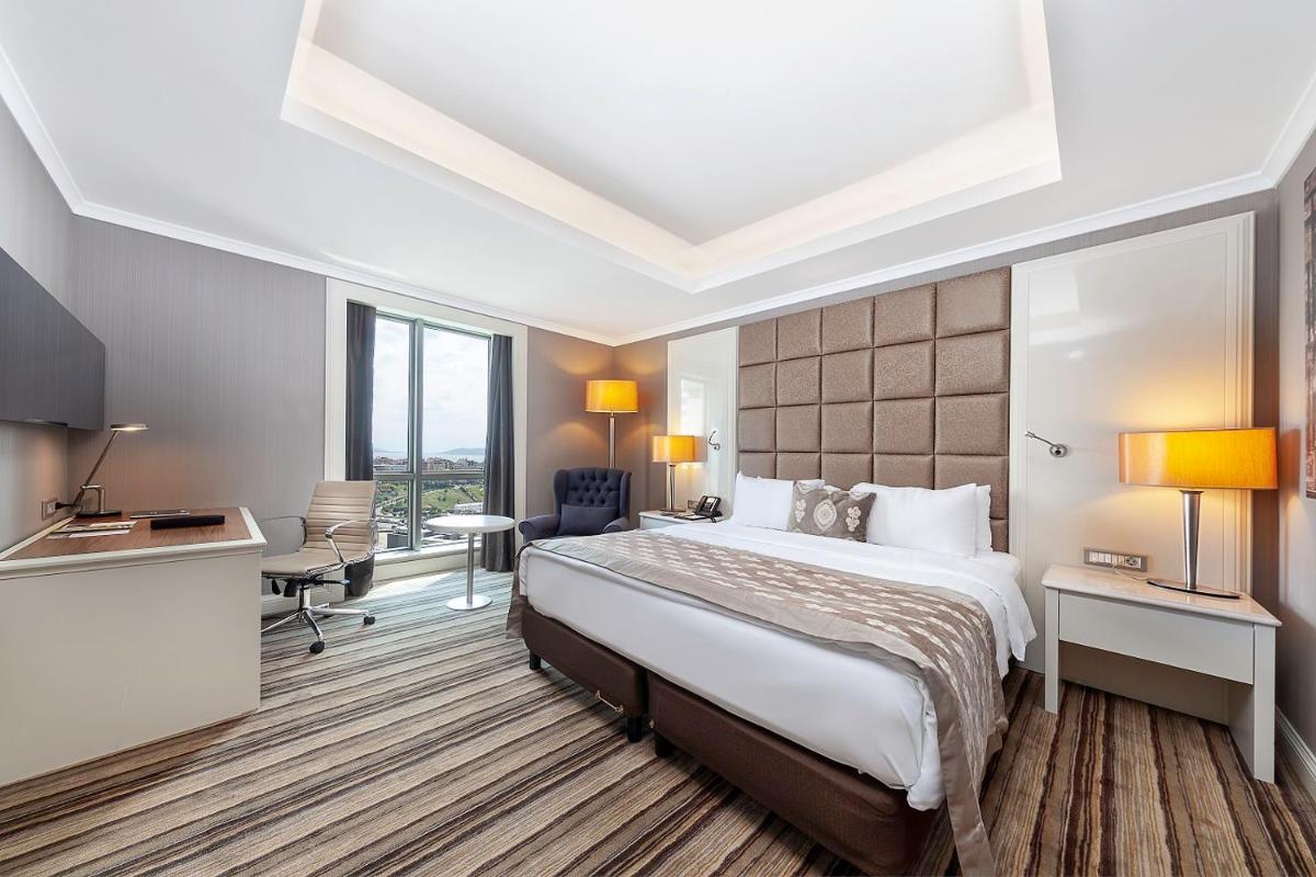 Dedeman Bostanci Istanbul Hotel & Convention Center - Housity