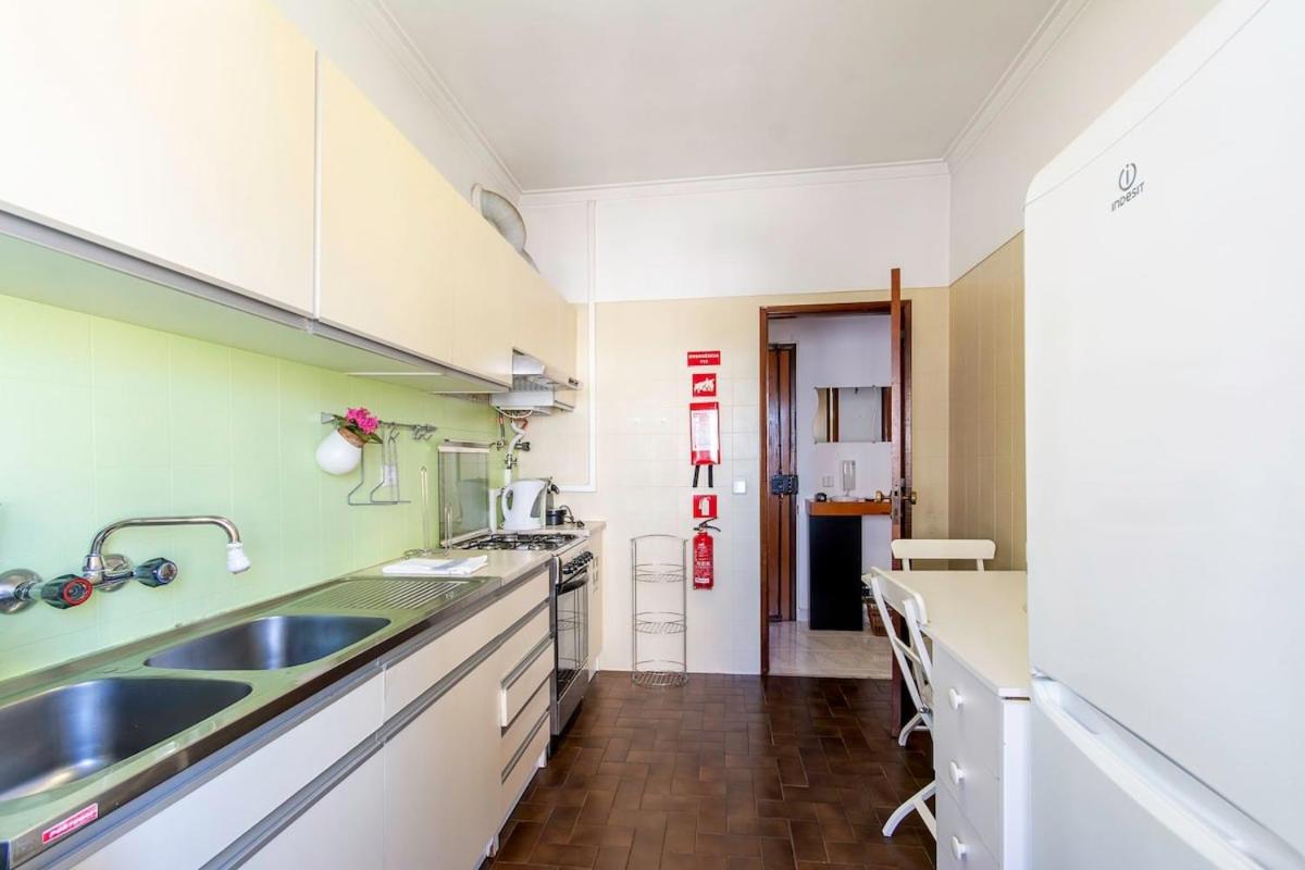 Cozy Peaceful apartment in Almada by Innkeeper - Housity