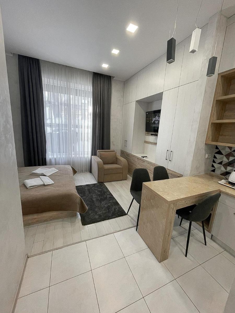 Premier - Housity