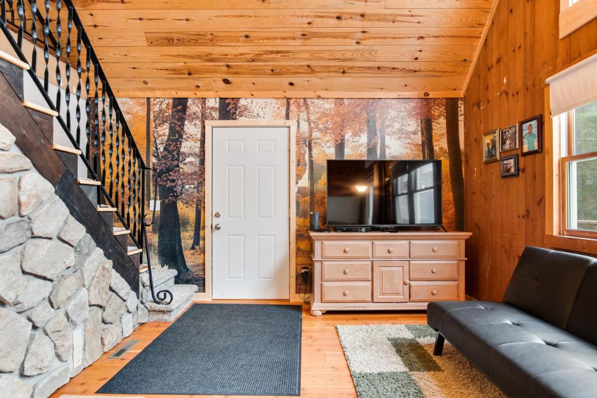 Zachs Cabin - Housity