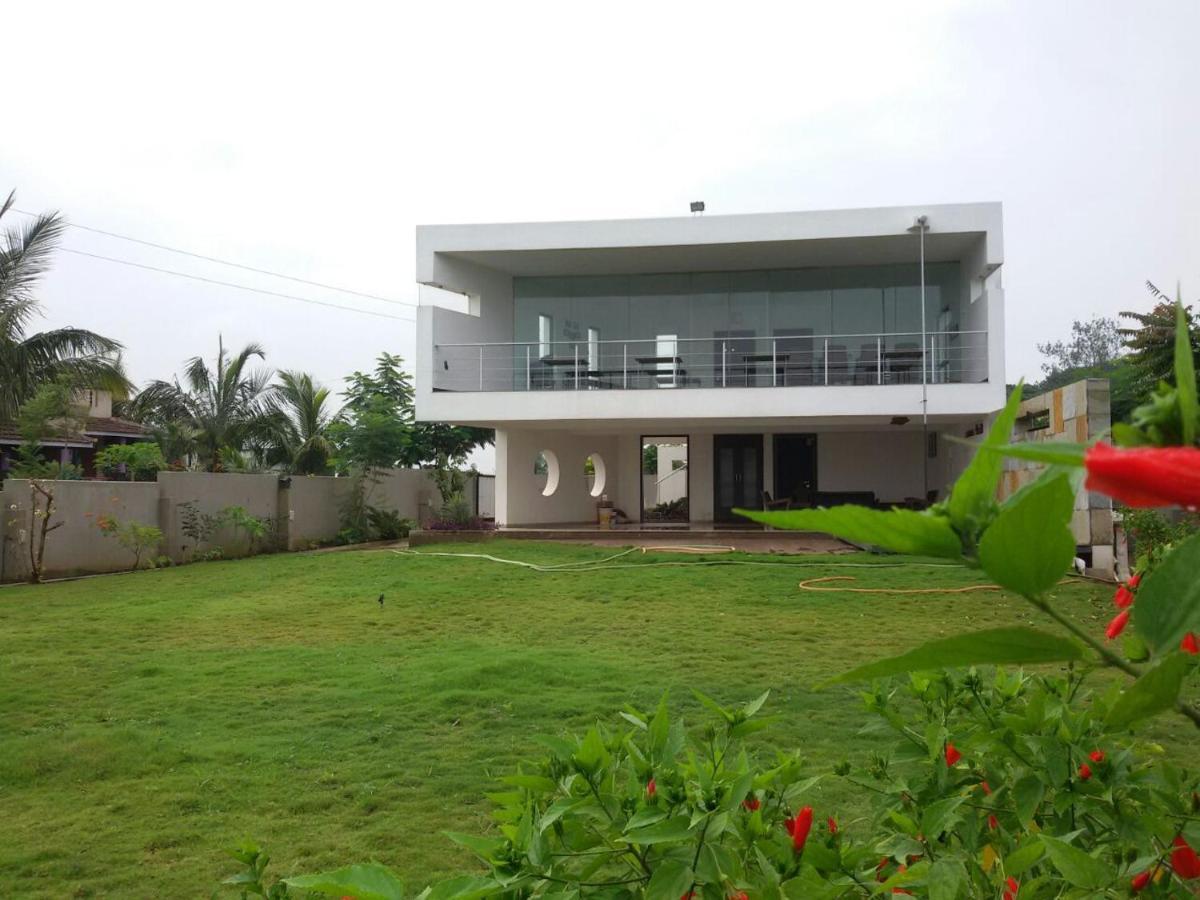 Kondekar's WEEKEND HOME - Housity