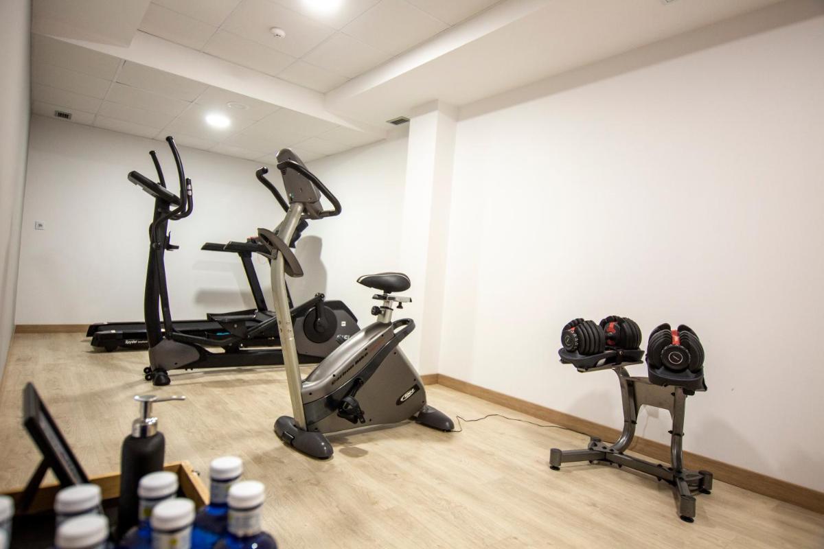 Gimnasio o instalaciones de fitness de Oca Playa de Foz Hotel & Spa