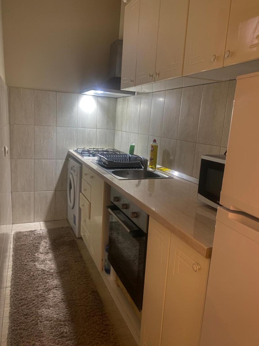 Central House Oradea - Housity