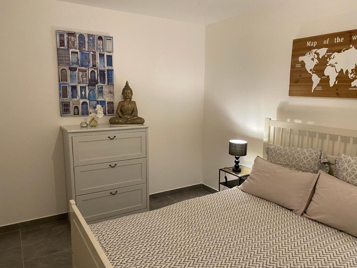 Chambre lit double - Housity