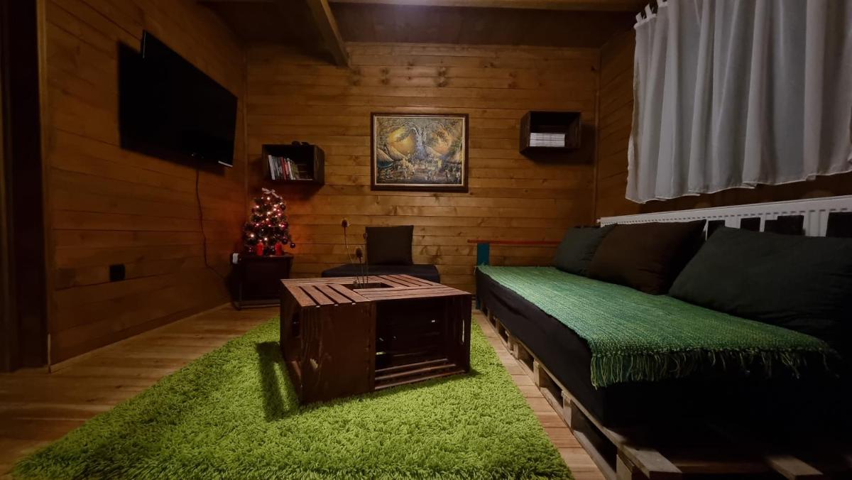Kaludjerski Skok Stara Planina - Housity