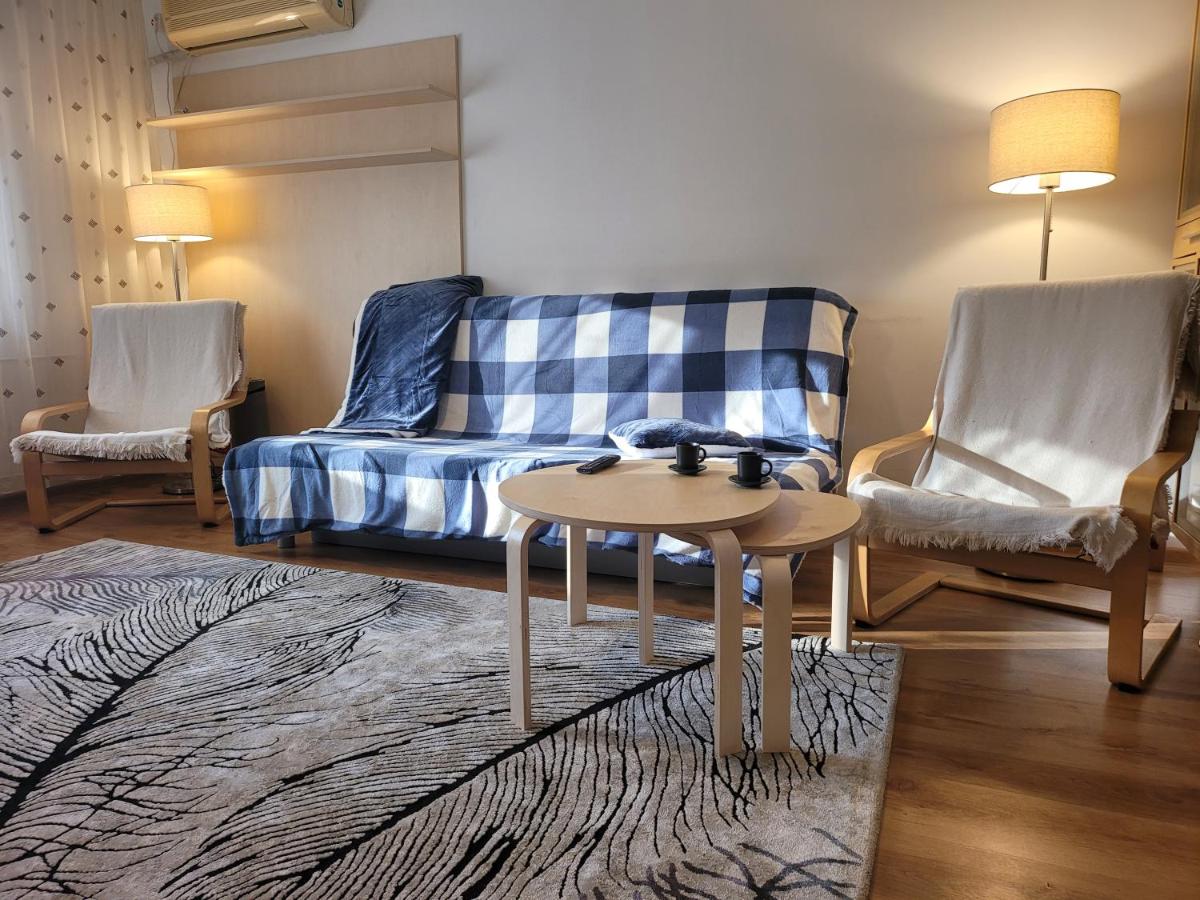 Family Friendly with Kids Room, Quiet and Peaceful - Housity