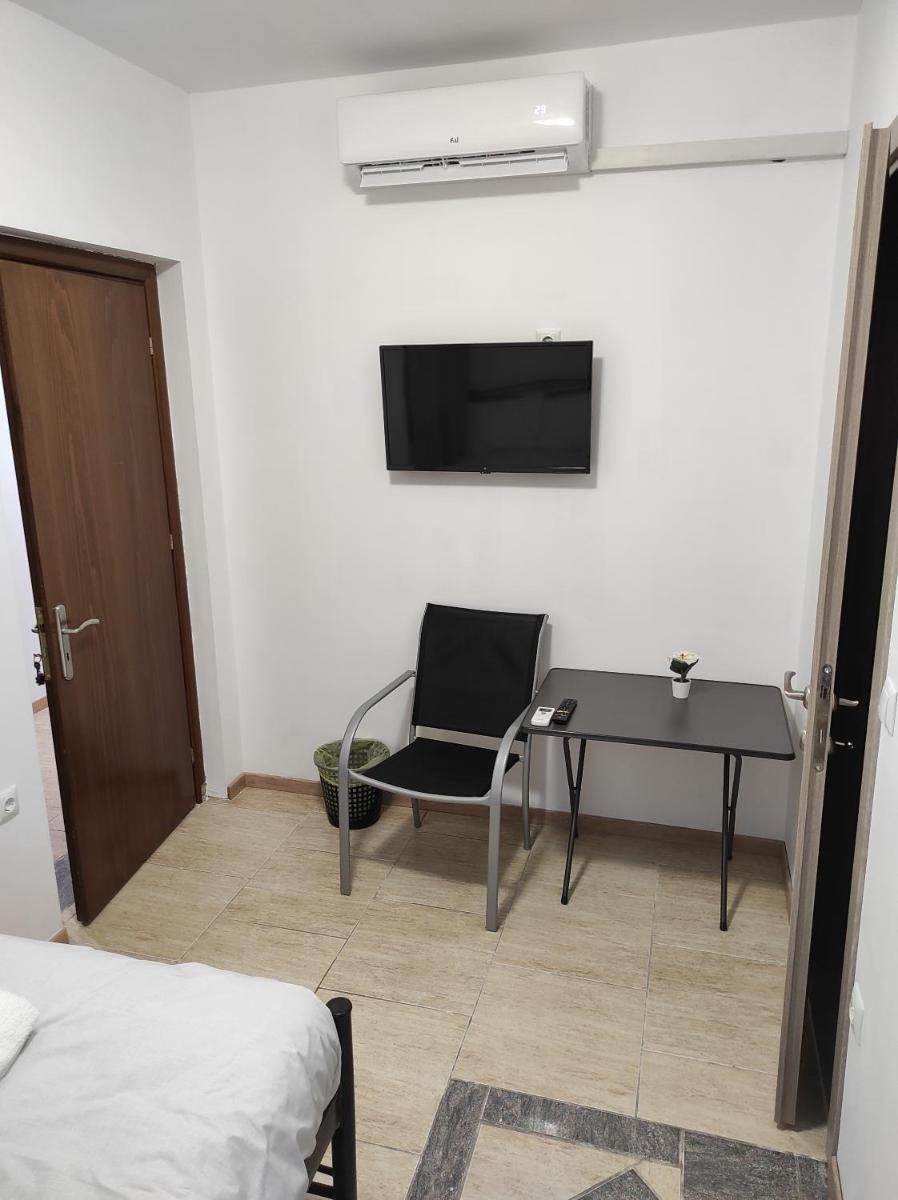panos hause - Housity