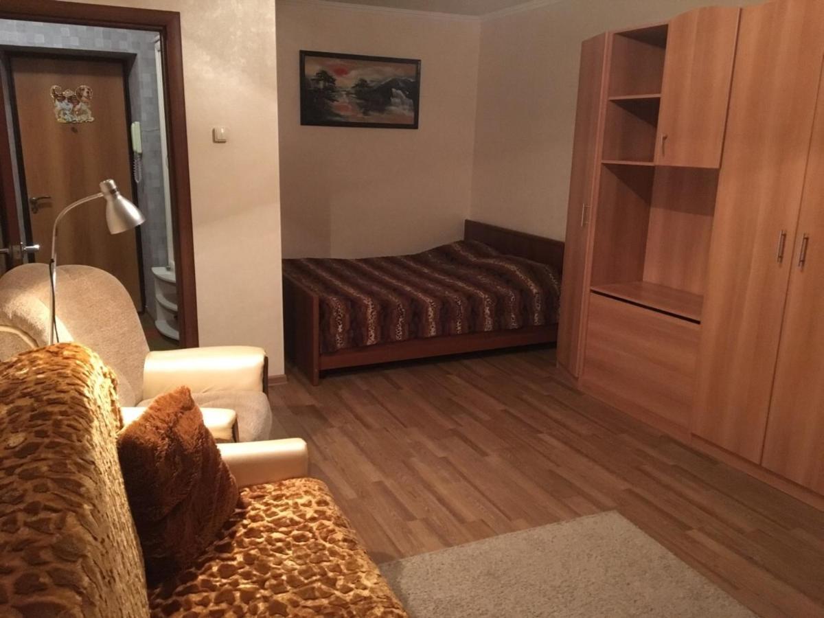Apartament's Mayorov House at Maksima Gorkogo 142 a - Housity