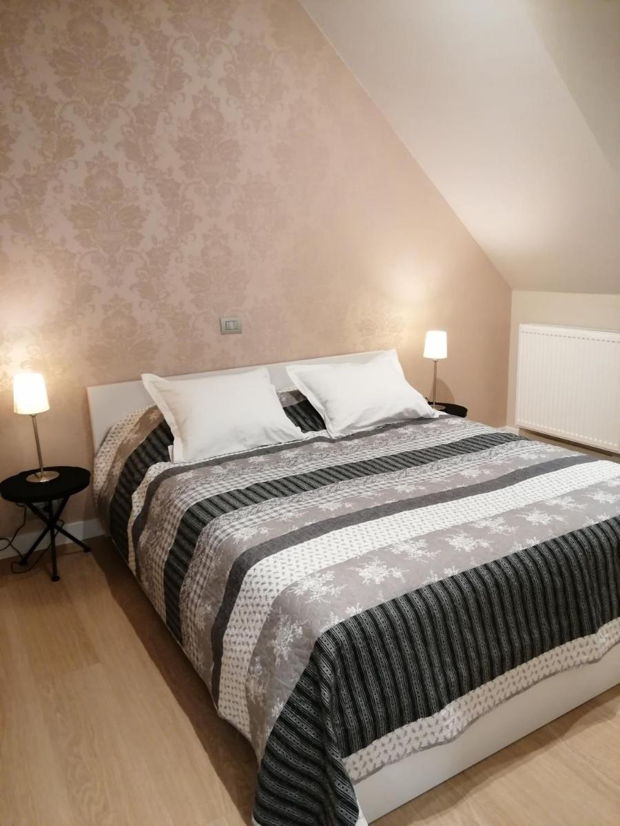 Akkerland - incl infra-red sauna - excl option hot swimspa from Spring-Halloween -1 bedroom 1-3 pers - 2 bedrooms 4-6 pers - Housity