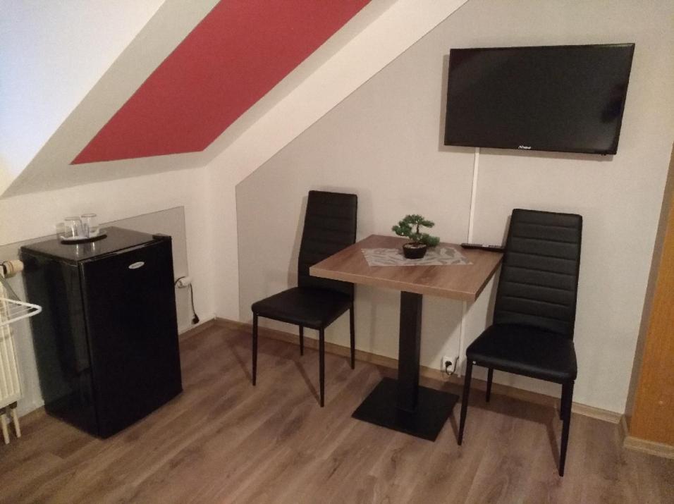 Pension Odrava - Housity