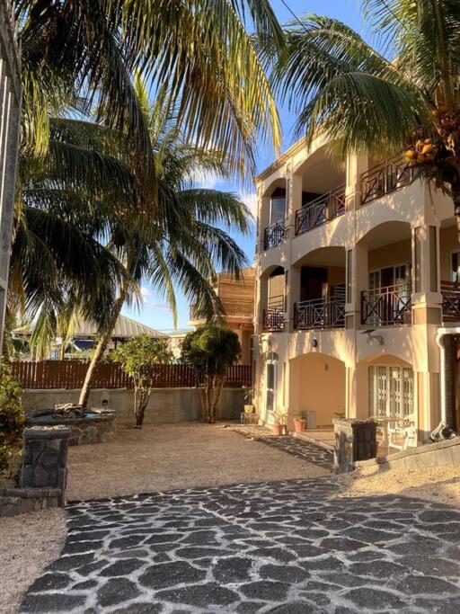 Villa Palmistes Apartment - Housity