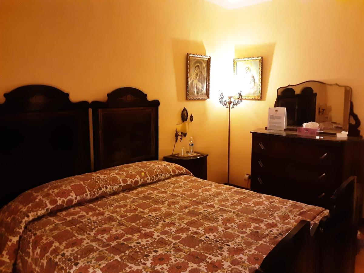 I Malatesta - Housity