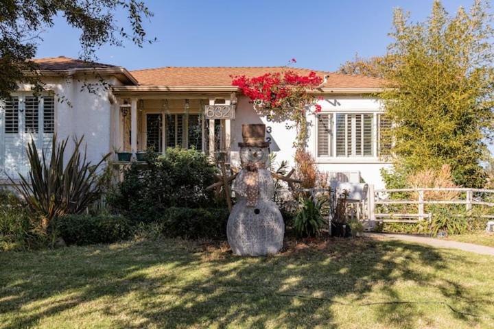 LAX Teresa AIR B&B - Housity