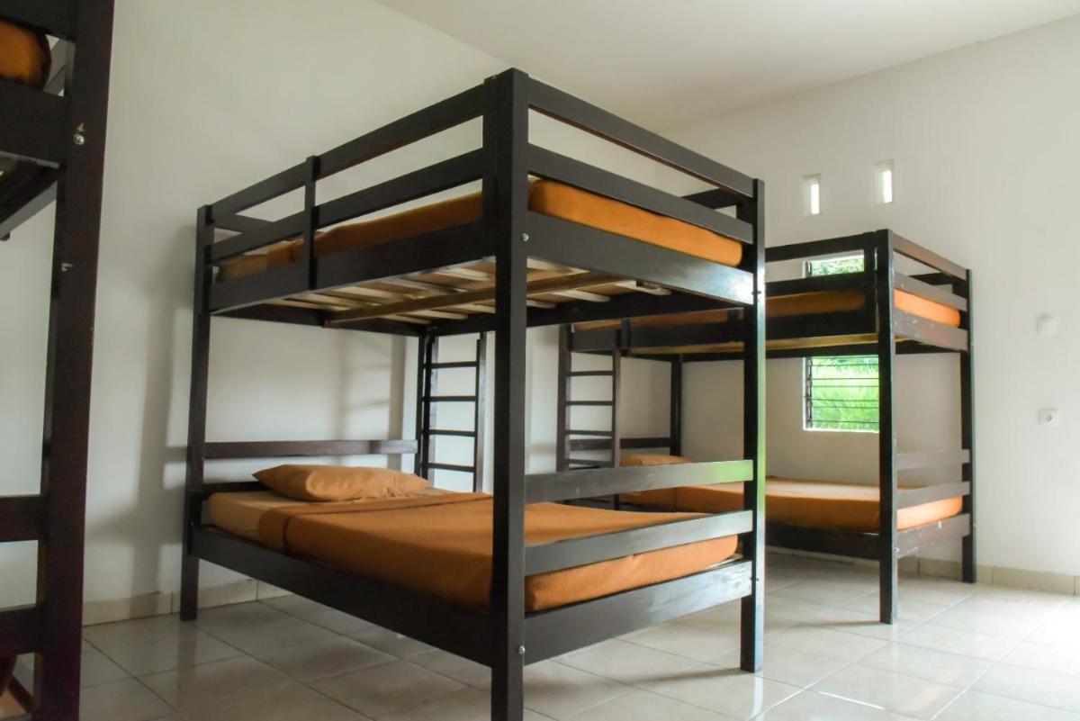 Dormitory Lembah - Housity