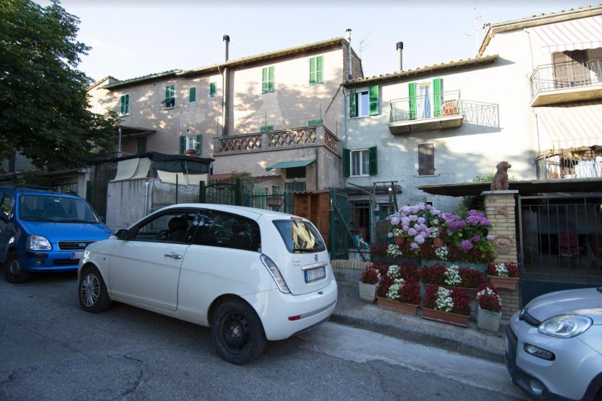Dentro il Borgo - Housity