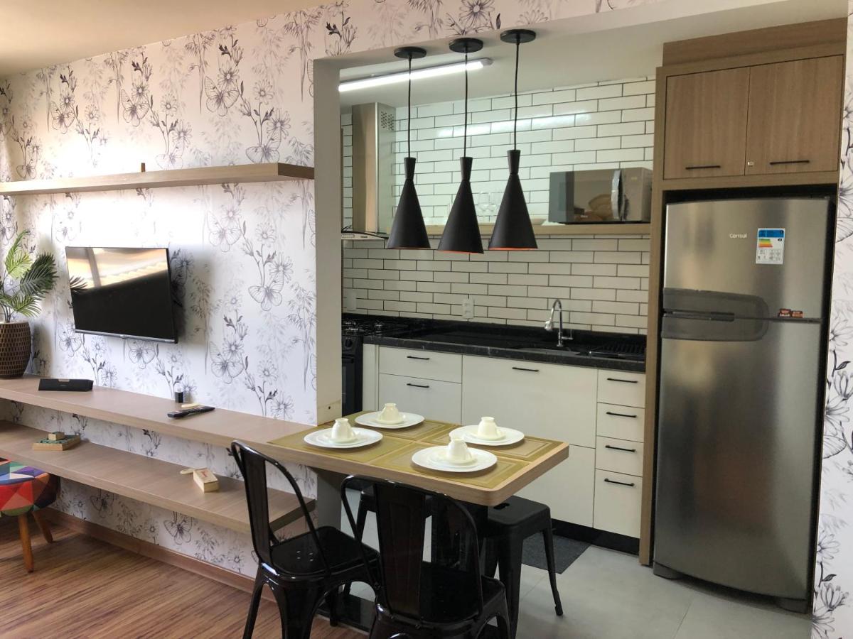 Apartamento - 2 quartos, ótima localização - Housity