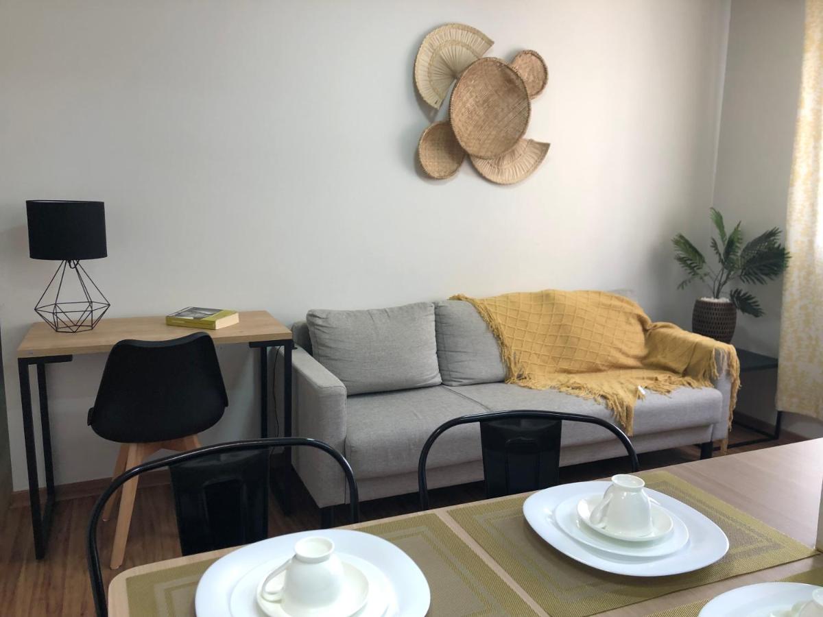 Apartamento - 2 quartos, ótima localização - Housity