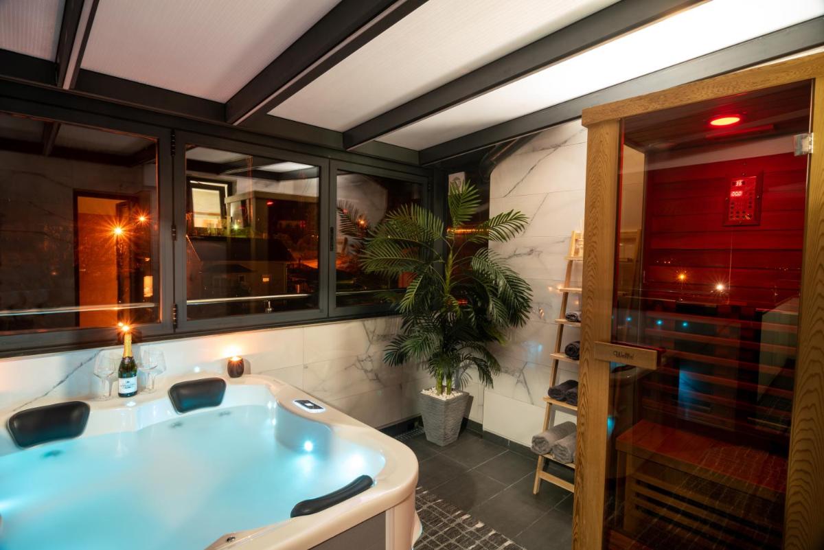 IN LUX SPA APARTMAN - Housity