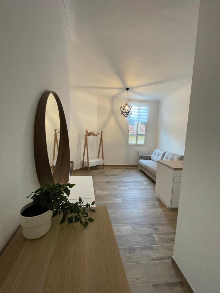 Monaco Cosy Studio - Housity