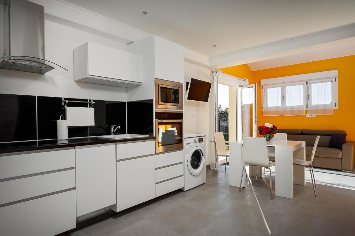 1 bedroomed House Garden Near Disneyland Paris - Housity