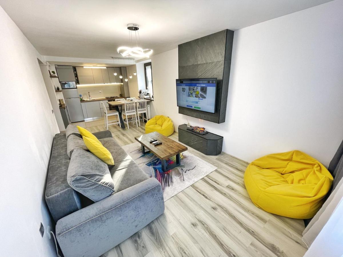 Perfect View Apartment - Housity
