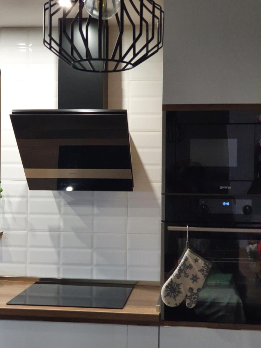 Sunny Apartment - Housity