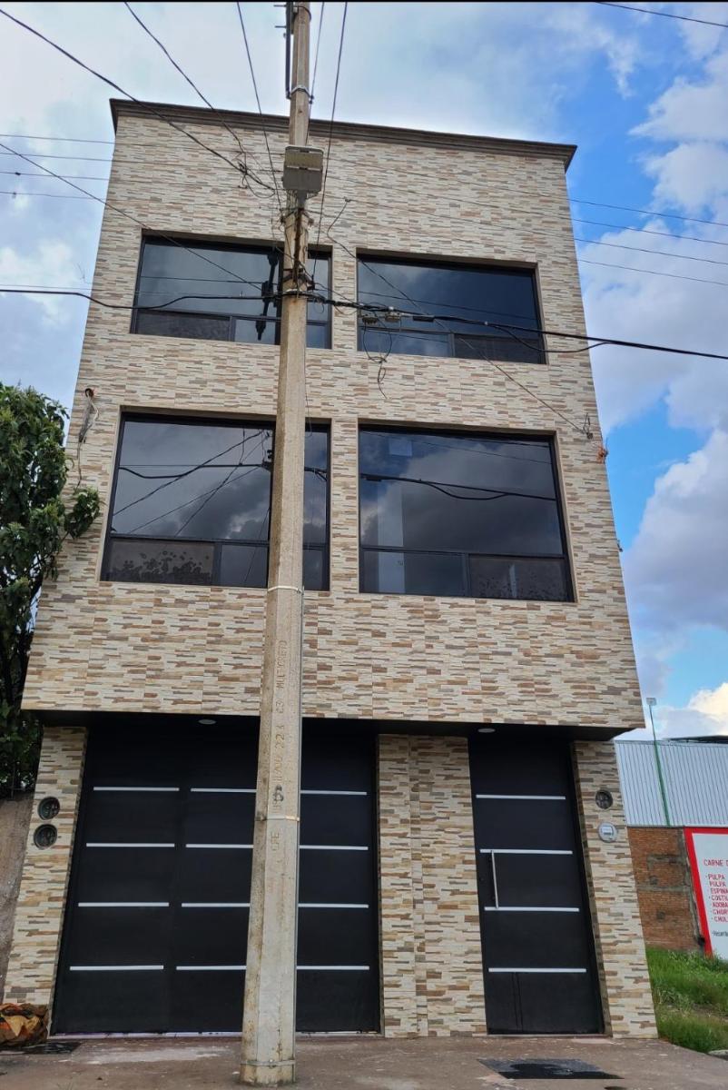 Suitetrails - Apartamentos Milenario