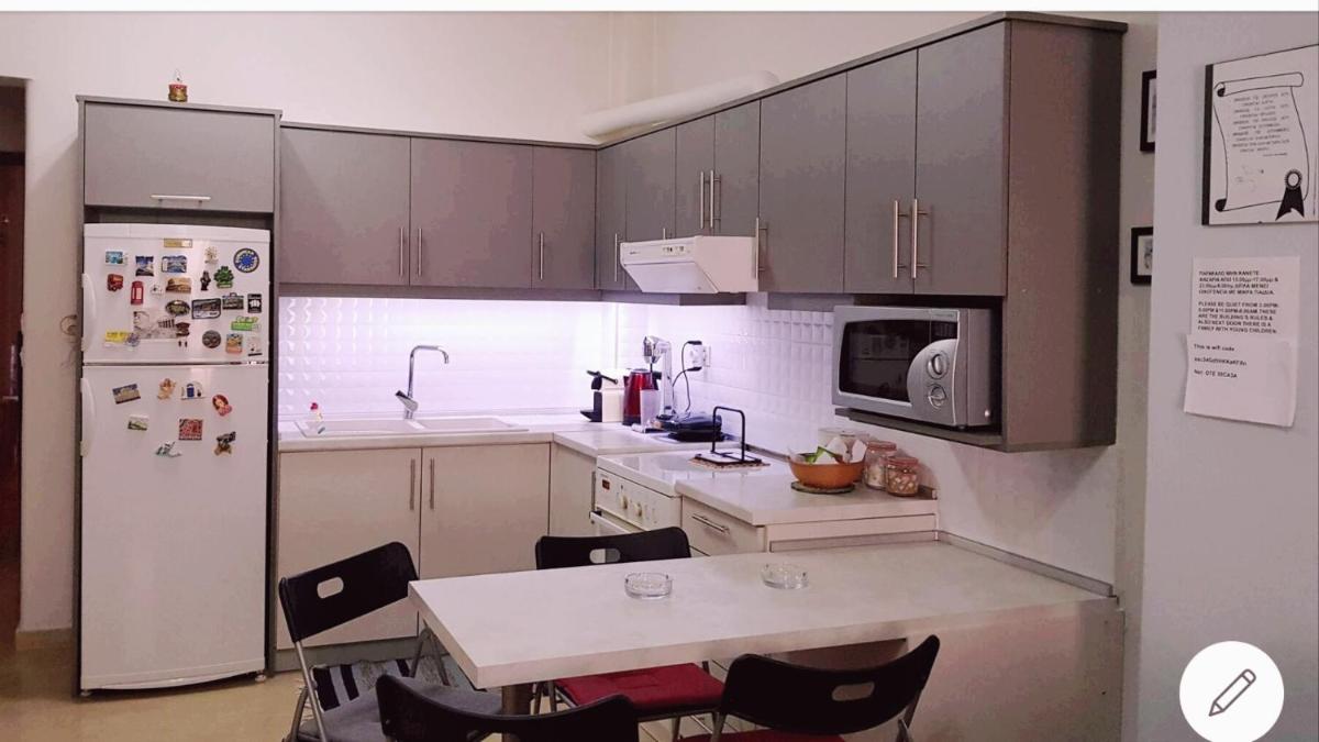 Kelly's home sweet home - Housity