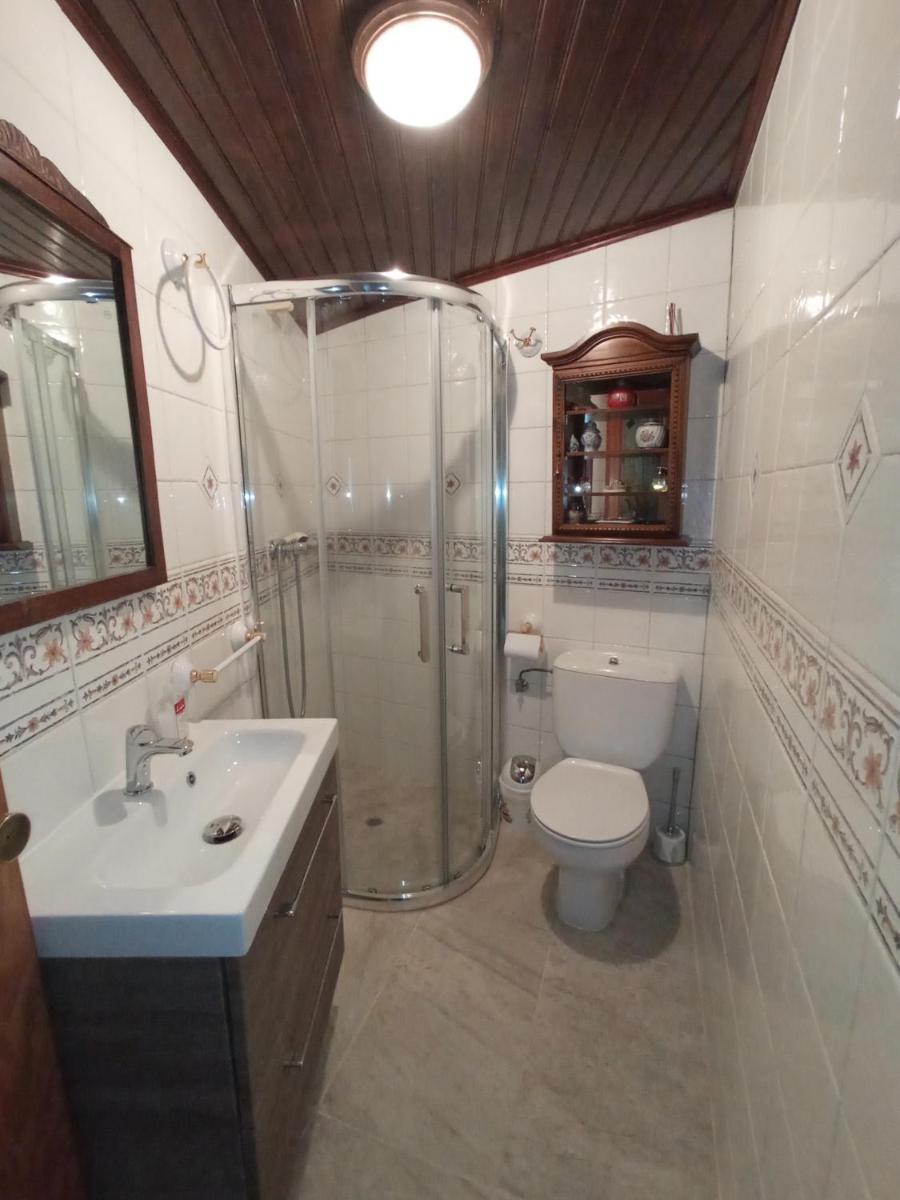 Casa MiraXurés con vistas a la Sierra del Xurés - Hizvo