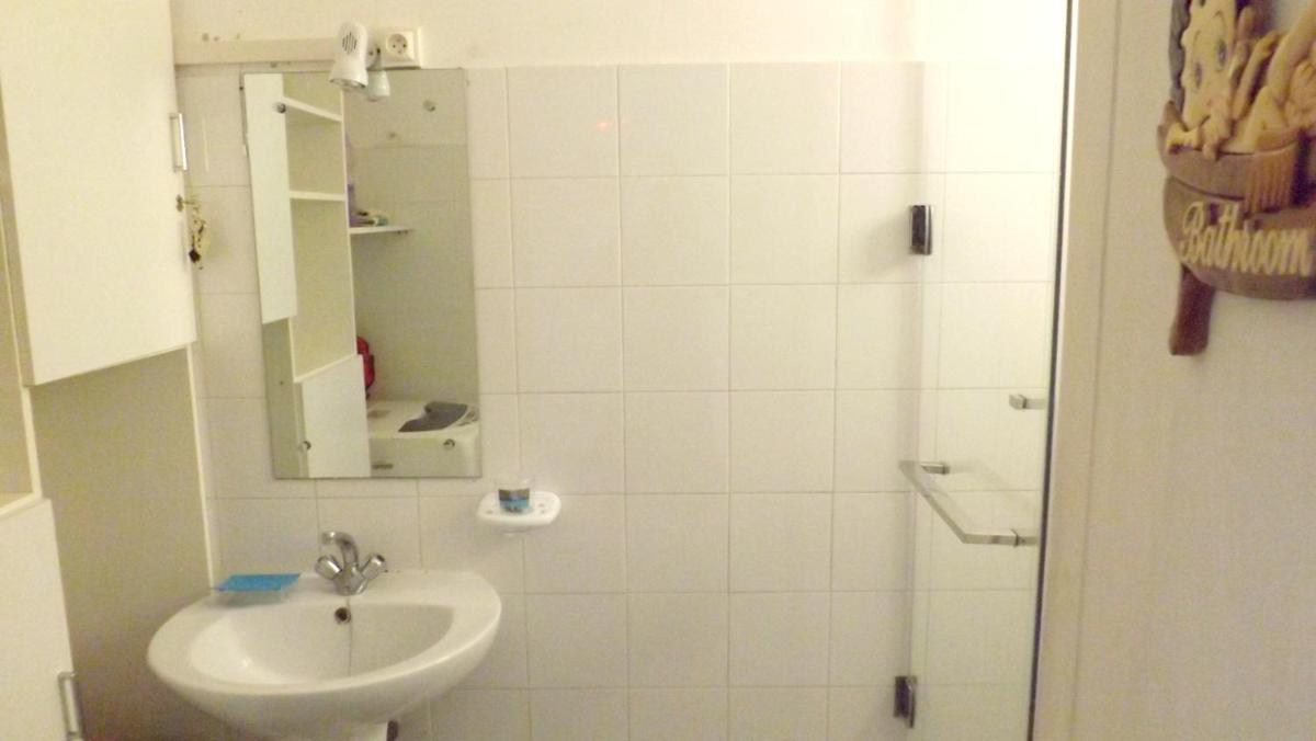 Comfortable apartment in Flic en Flac 74 sqm sea view - Housity