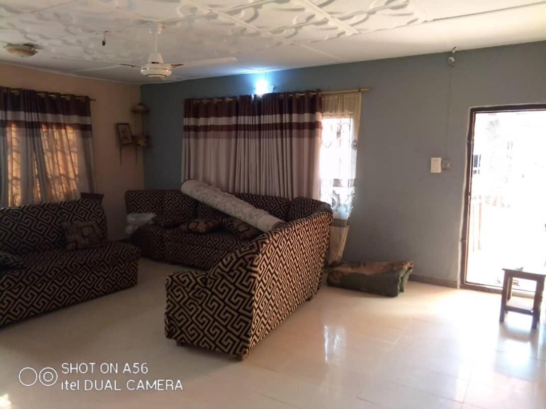 MO Lounge Apartment - Housity