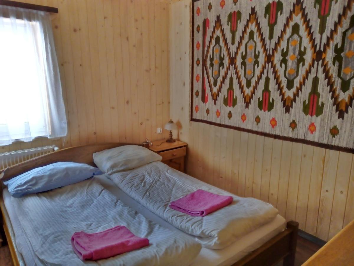 Apartament Chicken Run - Housity