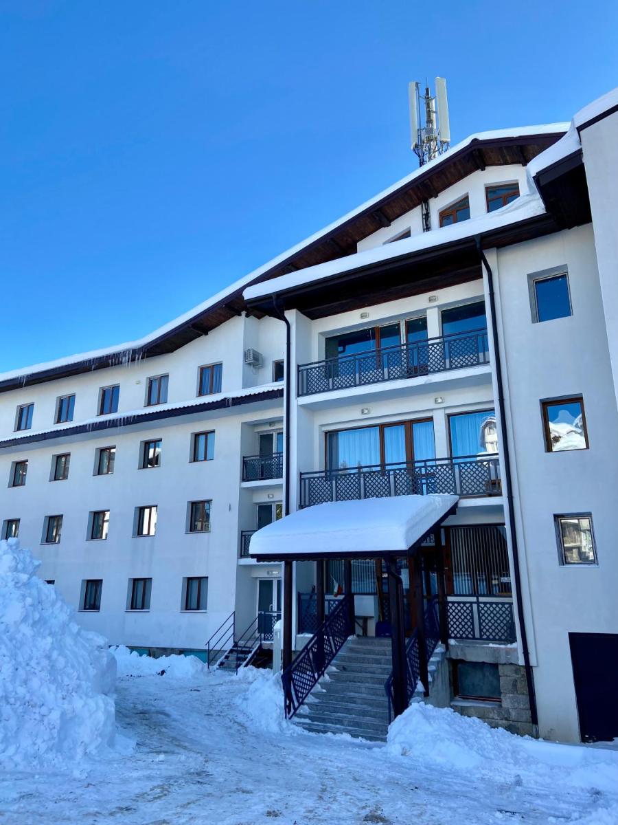 Apartment in Studenets, Pamporovo - Hizvo