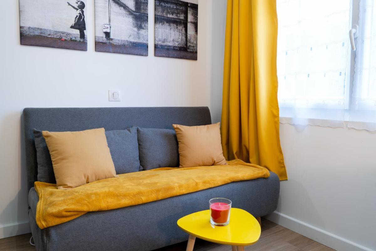 Belle petite chambre privée de 9m2, avec SDC et WC, Wifi et Netflix - Housity